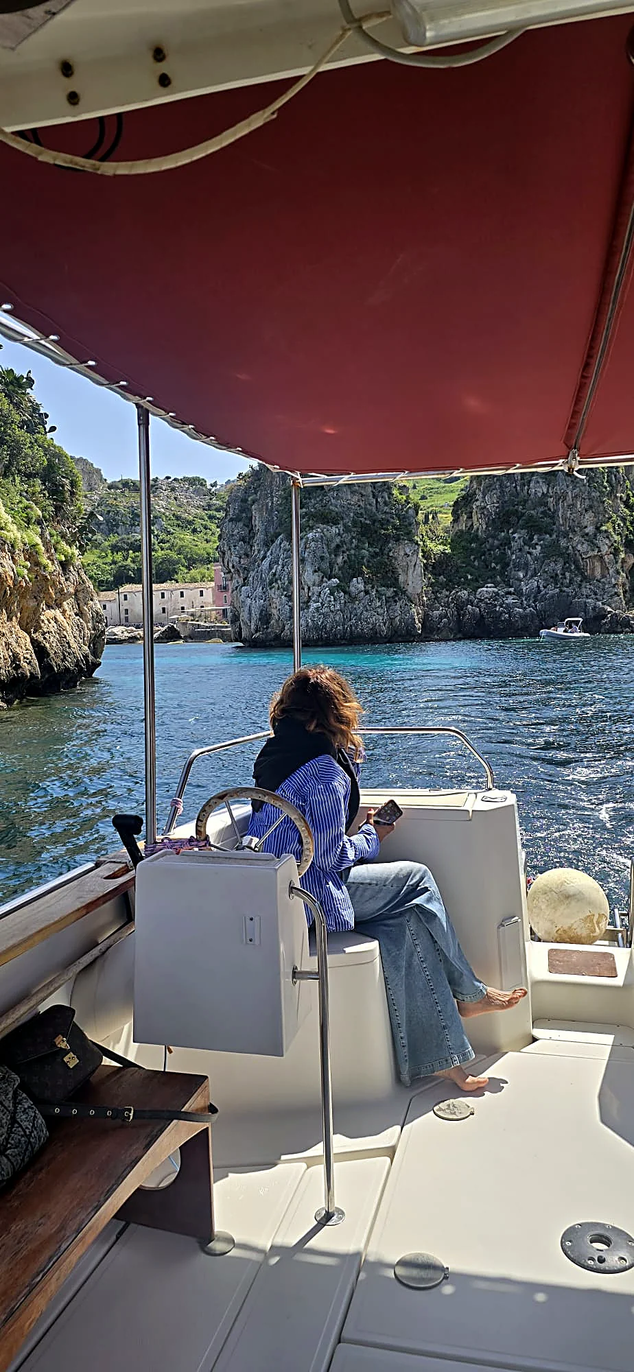 A bordo, verso la costa
